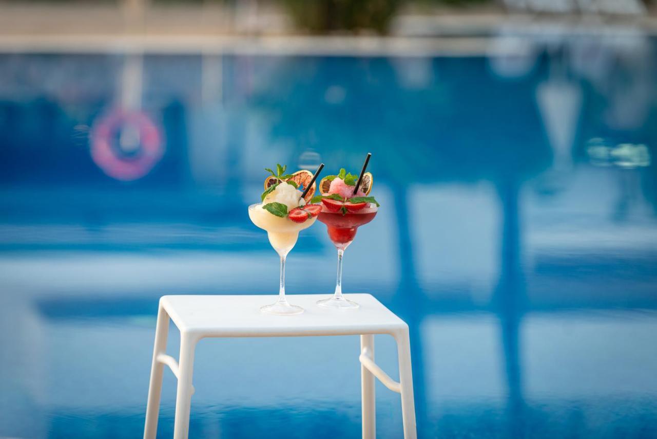 Welikehotel Marfil Playa Sa Coma  Exterior photo